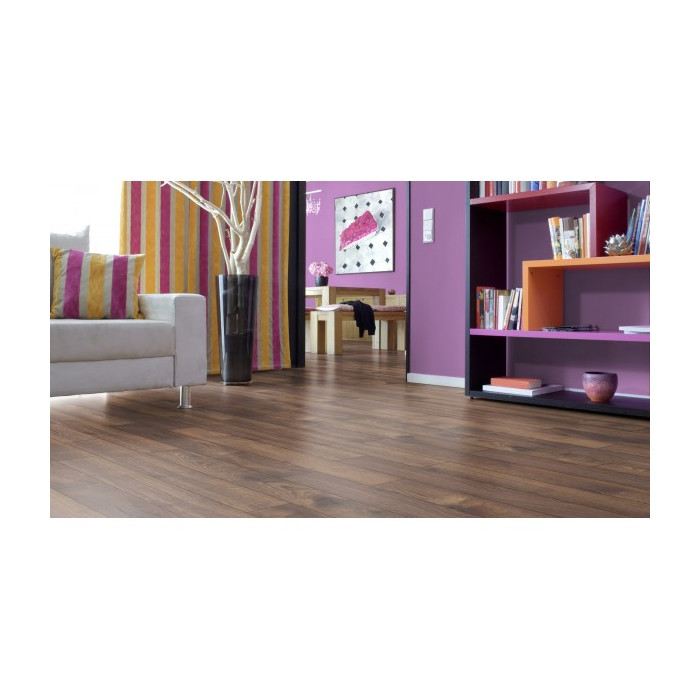 Ламинат Kronotex Aqua Amazone D4766 Дуб темный Петерсон
