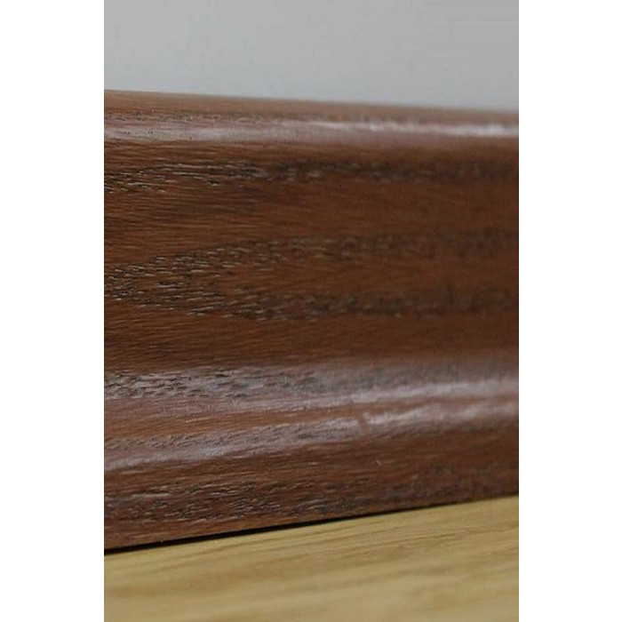 Плинтус напольный PW Skirting Дуб Коньячный Лак 15*95