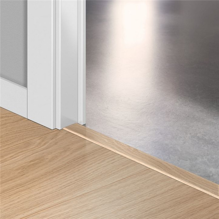 Порог Quick Step Дуб белый промасленный QSINCP01538
