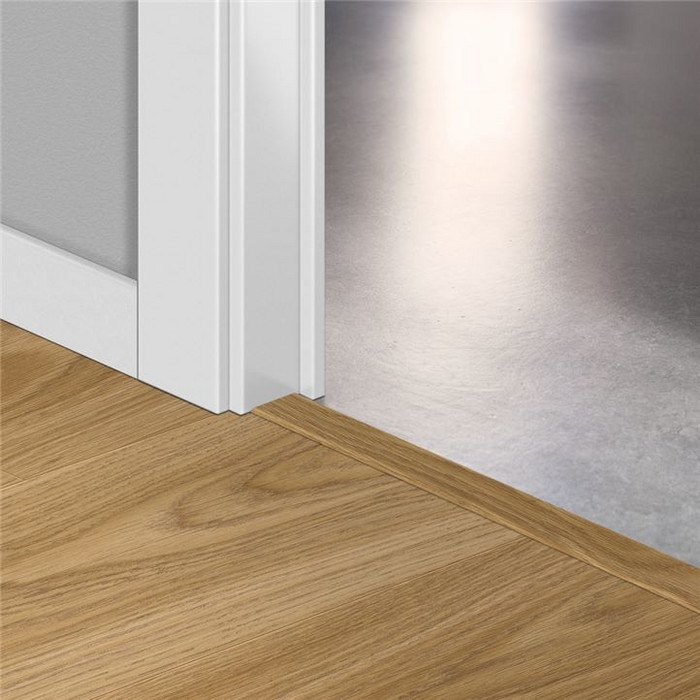 Порог Quick Step Дуб теплый натуральный премиум QSINCP04095