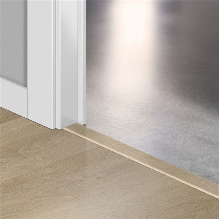 Порог Quick Step Дуб старинный бежевый QSINCP03576